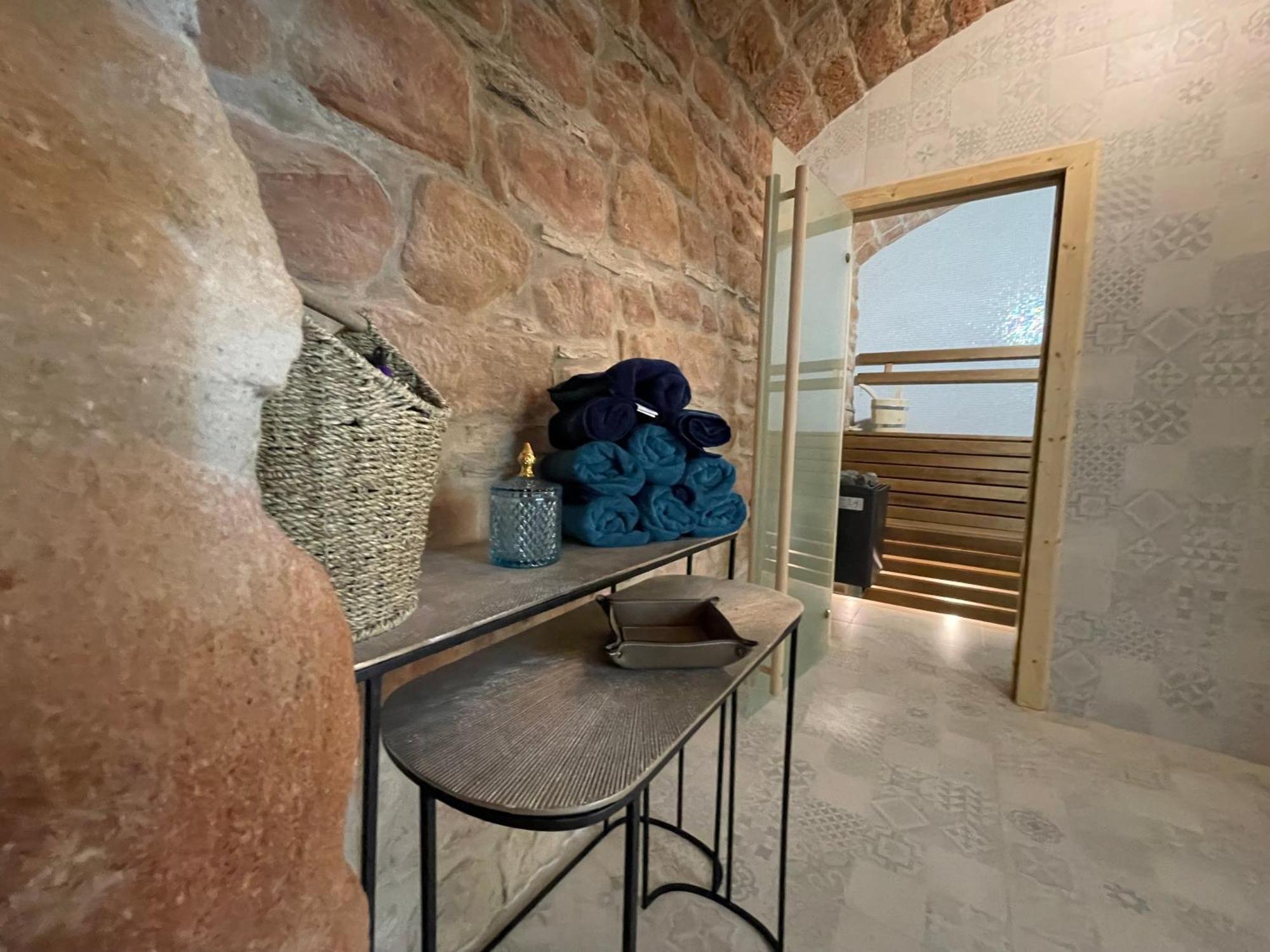 Luxurioese Ferienwohnung Mit Wellness Oase Saarburg Exterior photo